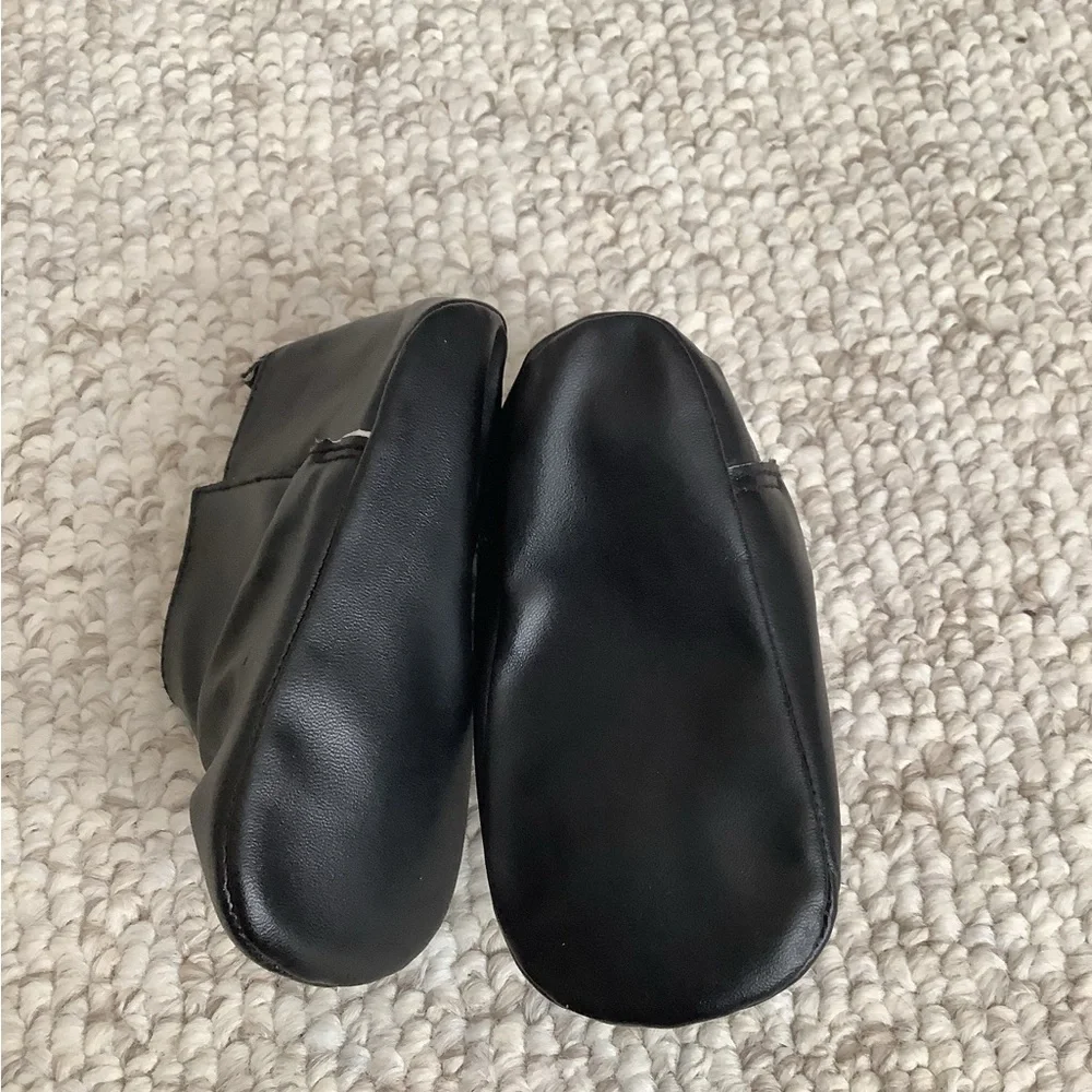 Rising Star Black Booties Baby 9-12 Months